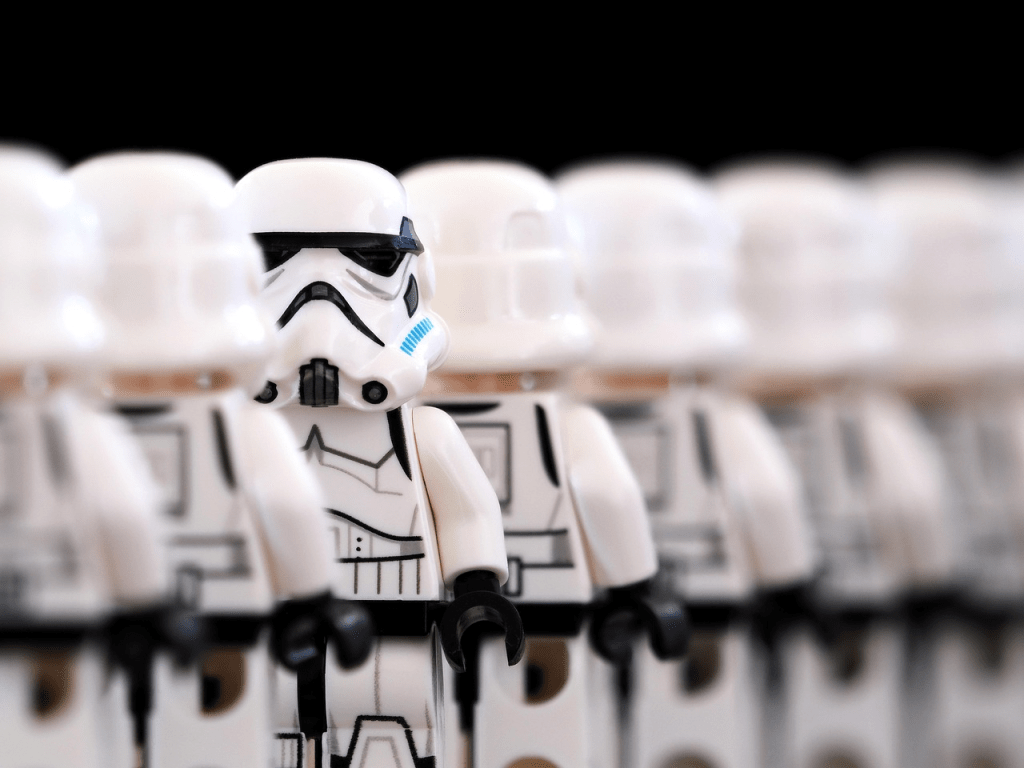 https://pixabay.com/photos/stormtrooper-star-wars-lego-storm-2899982/